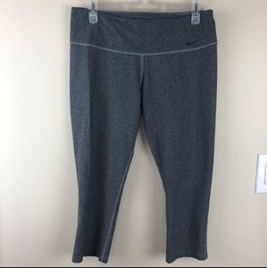 Nike Dri-Fit Capri Leggings Heather Gray Size L